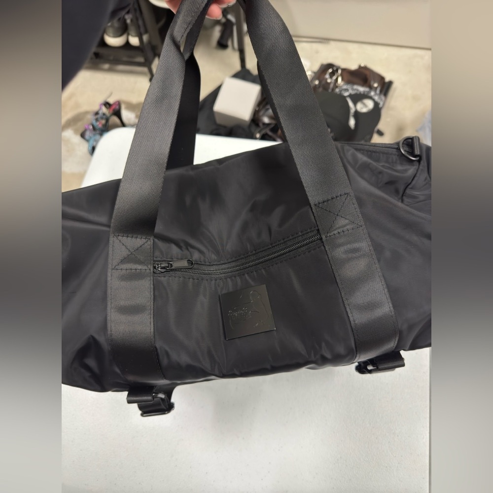 Susie B fitness black gym bag.